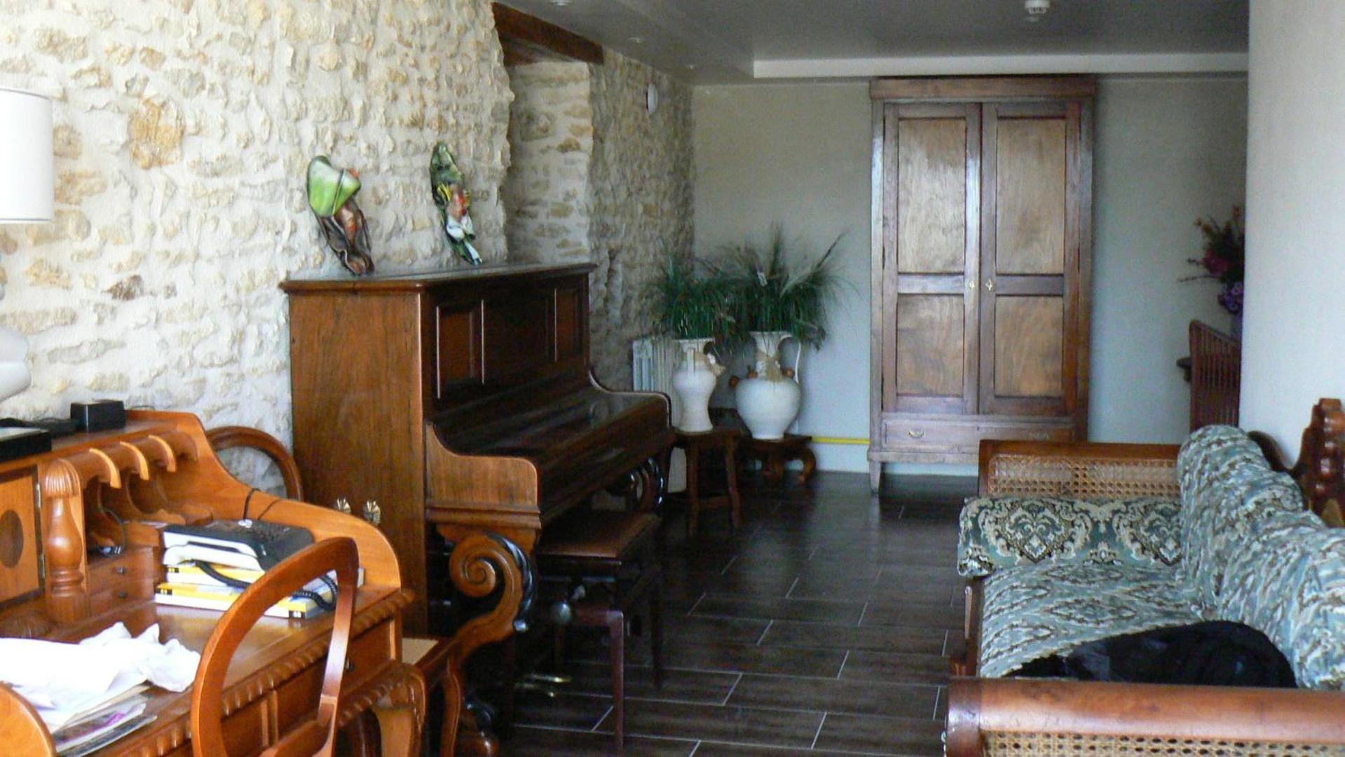 مبيت وإفطار Venoy Le Manoir Des Chapelles المظهر الخارجي الصورة