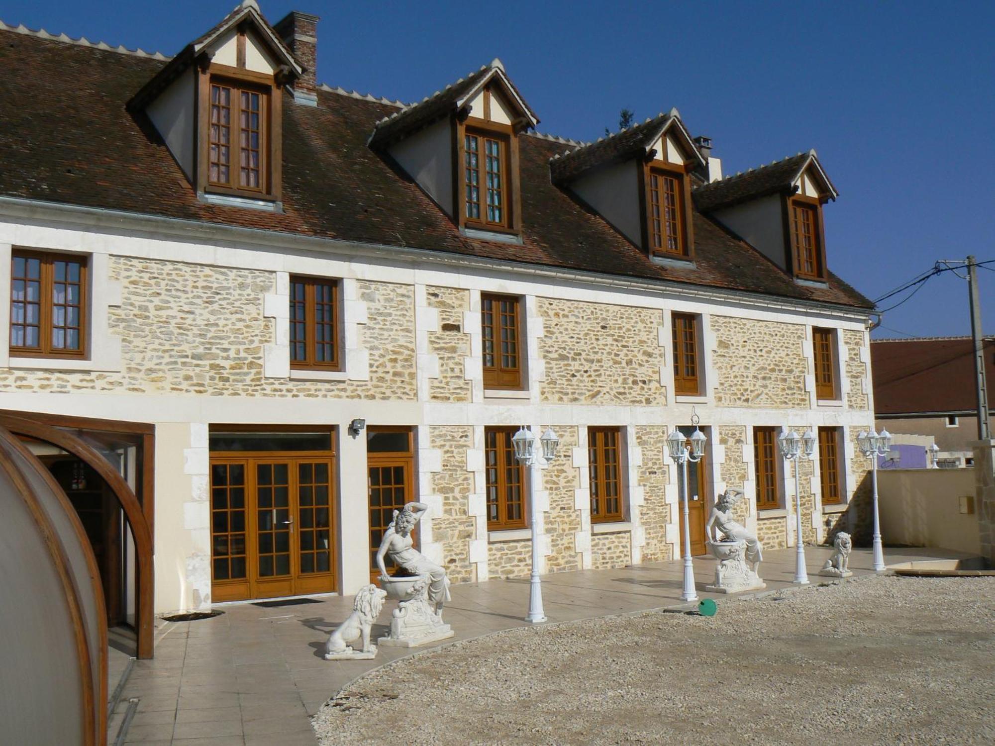 مبيت وإفطار Venoy Le Manoir Des Chapelles المظهر الخارجي الصورة
